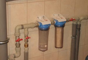 Установка проточного фильтра для воды в Батайске